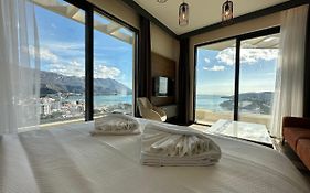 Boreti Residence